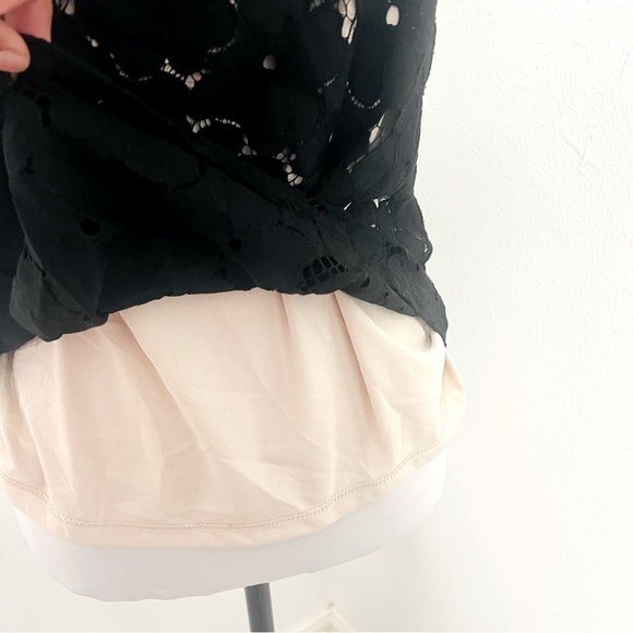 Anthropologie Liv Los Angeles Black Eyelet Floral Lace Boho Halter Top Small - Picture 4 of 9